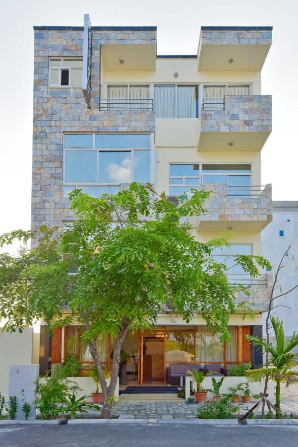 Crystal Beach Inn Male Exterior photo