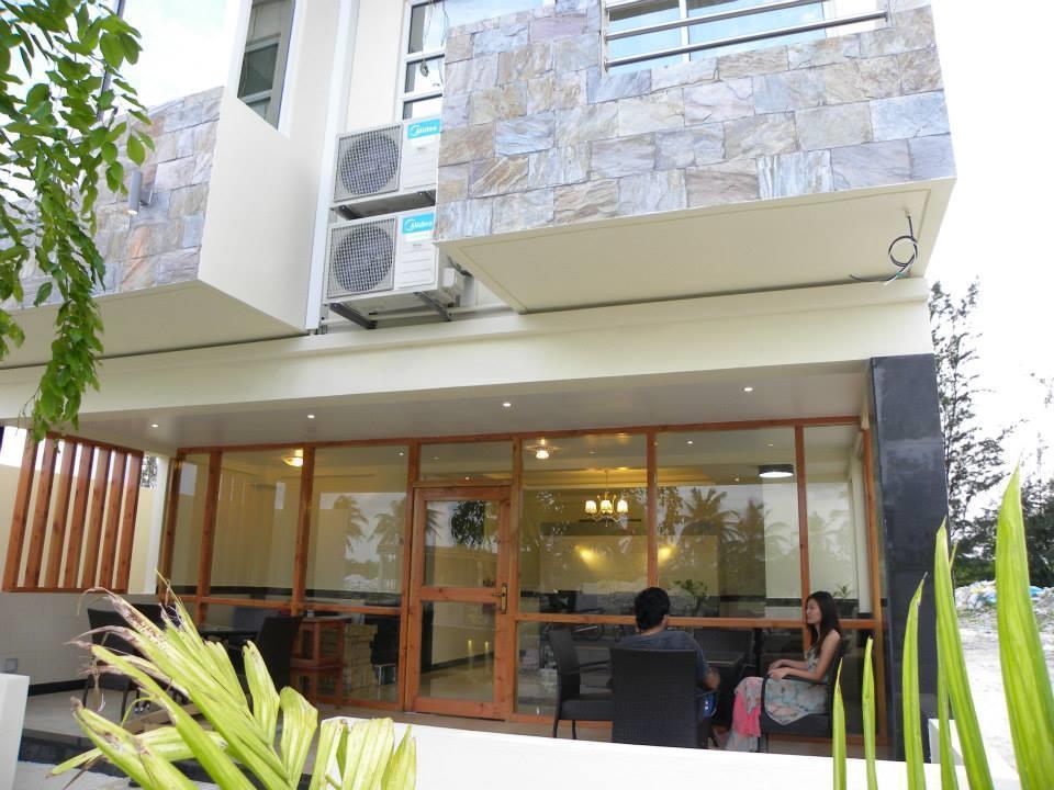 Crystal Beach Inn Male Exterior photo